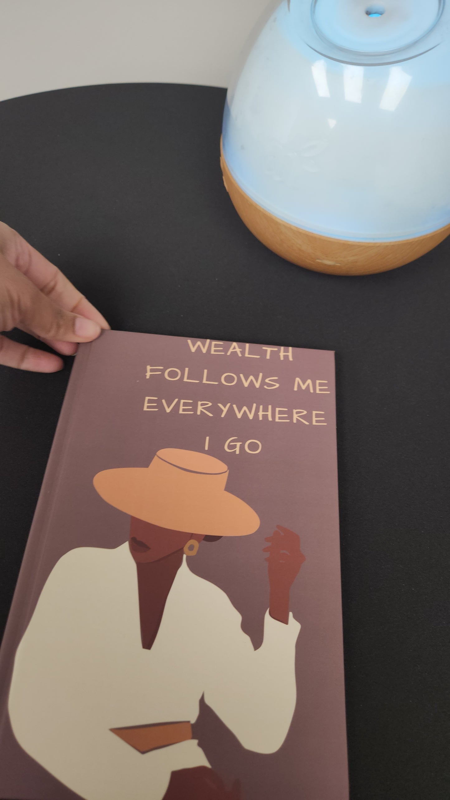 Wealth Manifest: manifestations and intentions journal